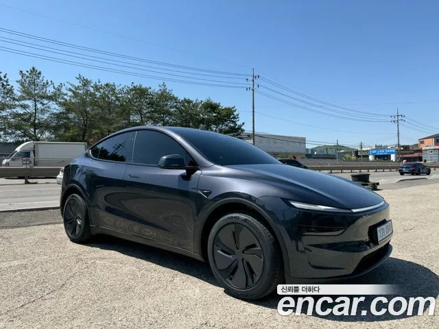 2026 Tesla Model Y