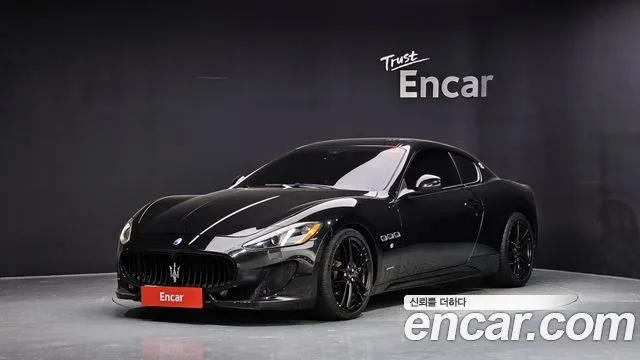 2016 Maserati GranTurismo
