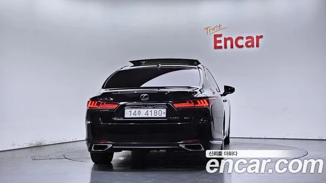 2018 Lexus LS, foto 4
