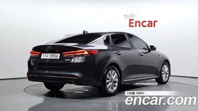 2016 Kia K5, foto 2