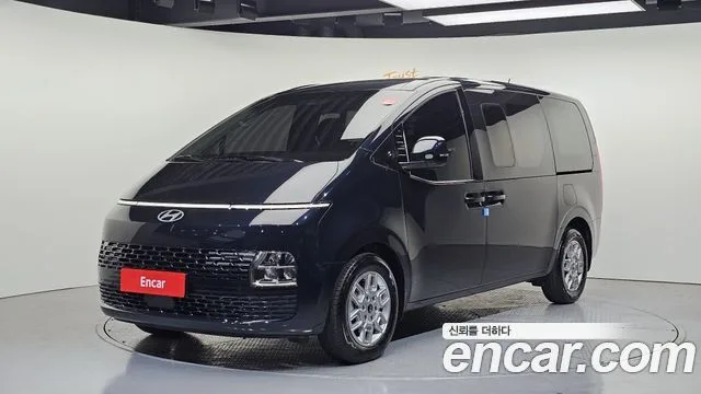 2025 Hyundai Staria