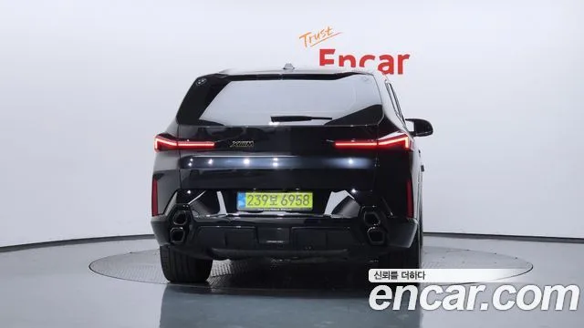 2025 BMW XM, foto 4