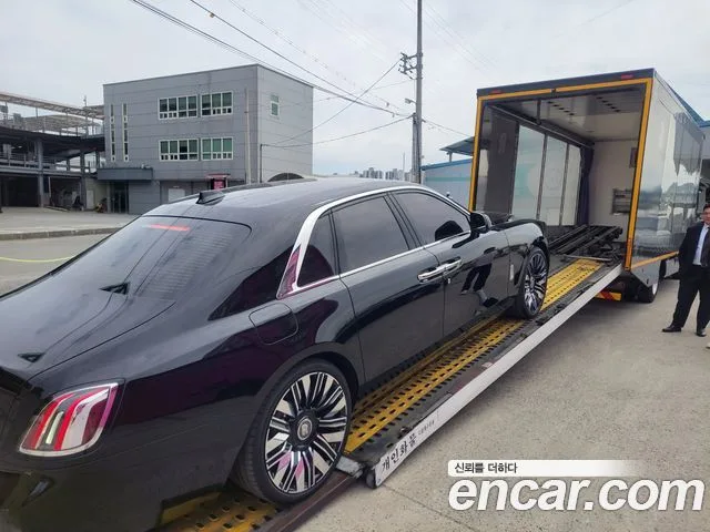 2026 Rolls-Royce Ghost, foto 4