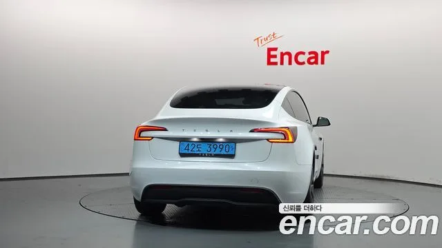 2024 Tesla Model 3, foto 4