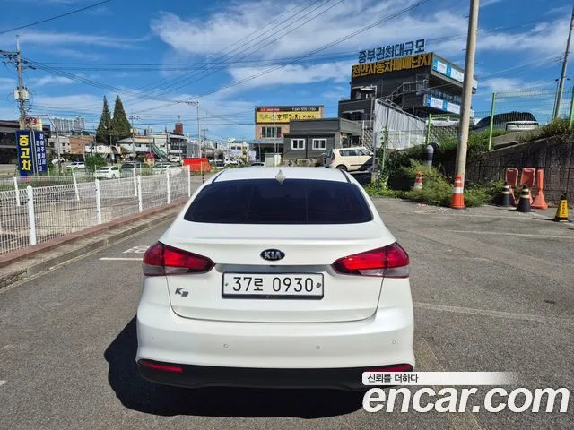 2016 Kia K3, foto 2