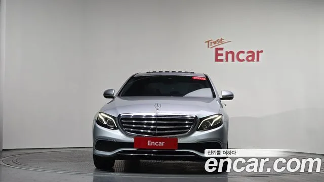2018 Mercedes-Benz E-Class, foto 3
