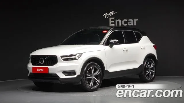 2019 Volvo XC40