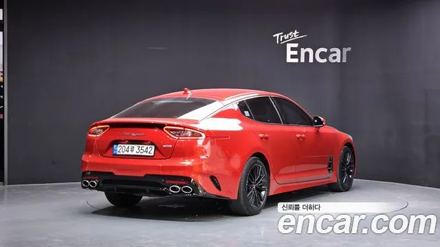 2018 Kia Stinger, foto 2