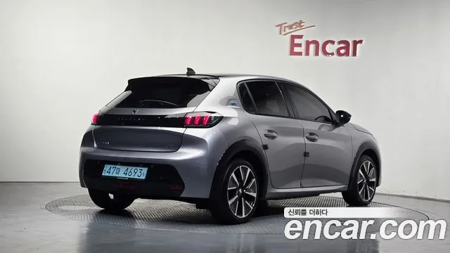 2022 Peugeot 208