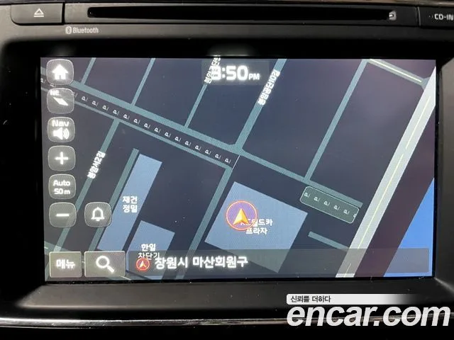 2016 Kia Carnival, foto 4