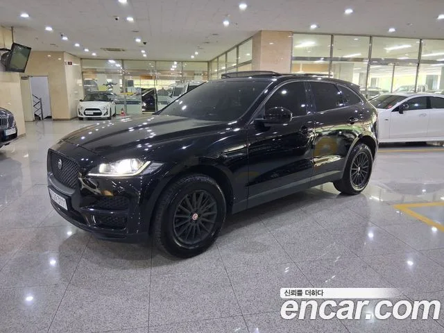 2018 Jaguar F-PACE