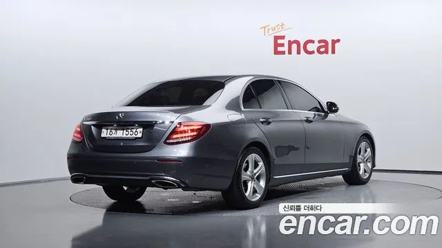 2017 Mercedes-Benz E-Class