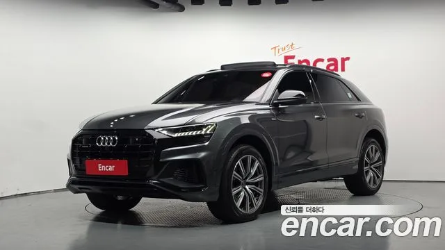 2021 Audi Q8