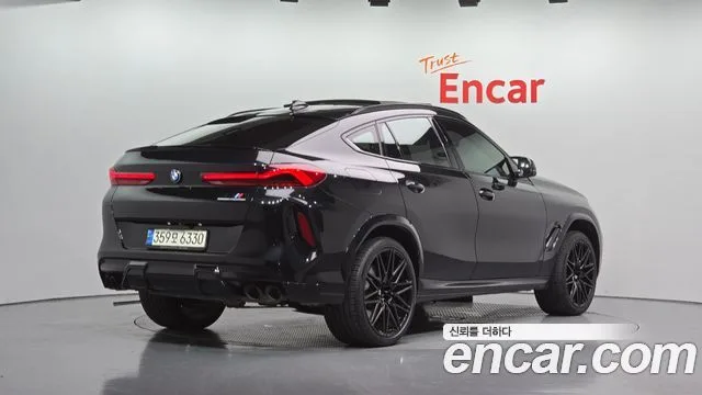 2021 BMW X6M