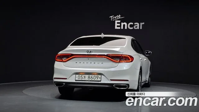 2018 Hyundai Grandeur, foto 4