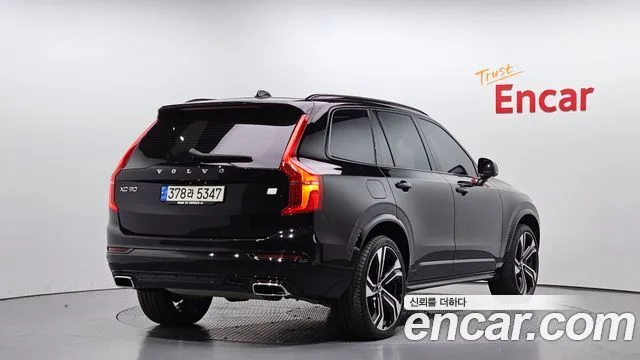 2021 Volvo XC90, foto 2