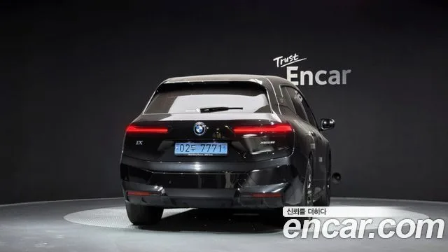 2023 BMW iX, foto 4