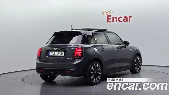 2021 Mini Cooper, foto 2