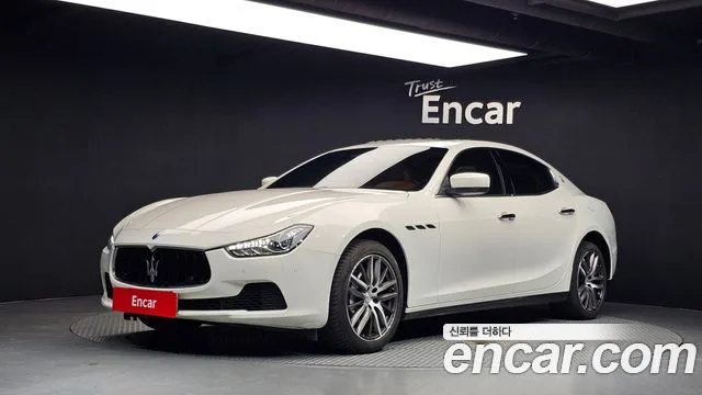 2016 Maserati Ghibli