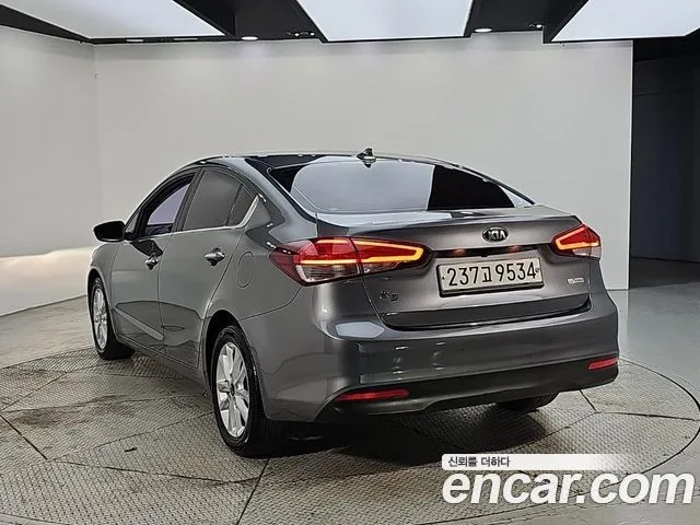 2016 Kia K3, foto 4