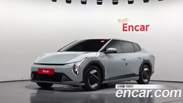 2026 Kia EV4
