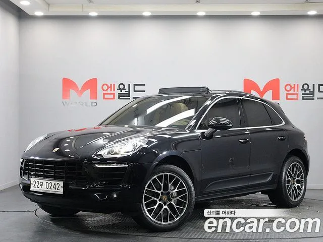 2017 Porsche Macan