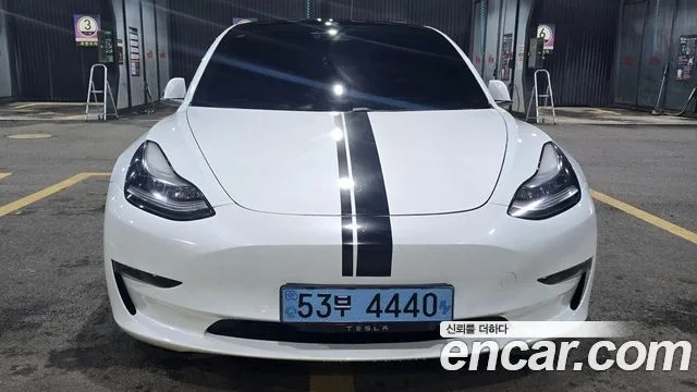 2020 Tesla Model 3, foto 3