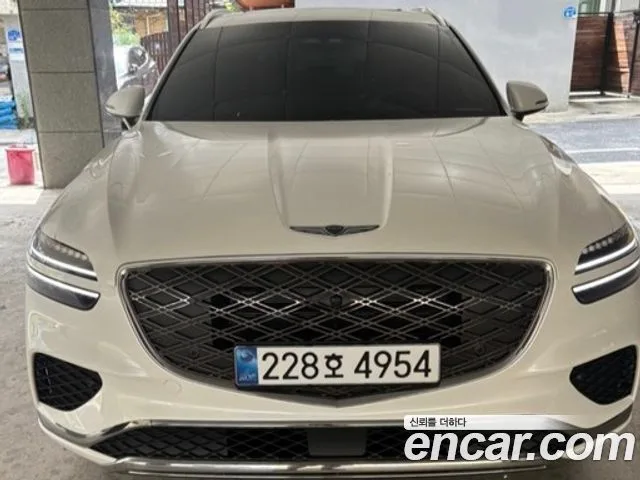 2025 Genesis GV70