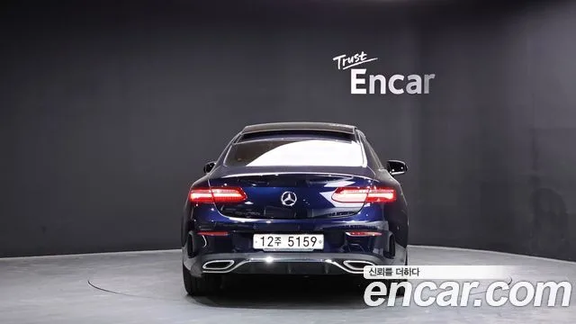 2017 Mercedes-Benz E-Class, foto 4