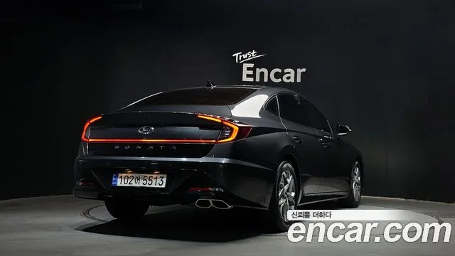 2022 Hyundai Sonata, foto 2