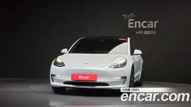 2022 Tesla Model 3, foto 2