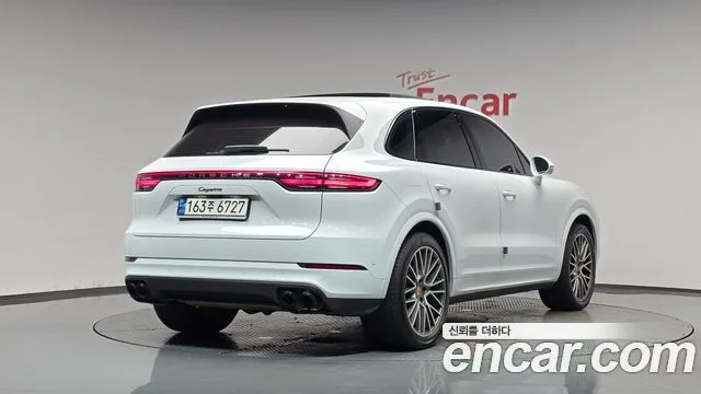 2022 Porsche Cayenne