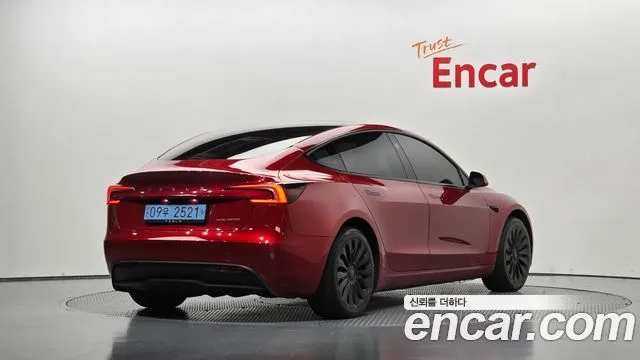 2024 Tesla Model 3, foto 2