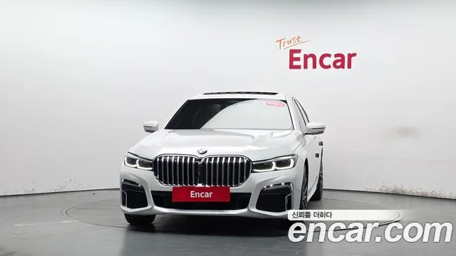 2020 BMW 7-Series, foto 2