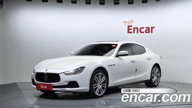 2017 Maserati Ghibli