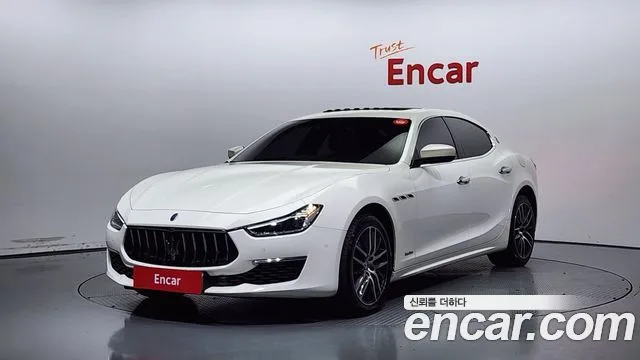2018 Maserati Ghibli