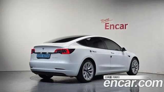 2021 Tesla Model 3