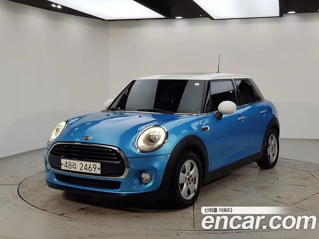 2017 Mini Cooper