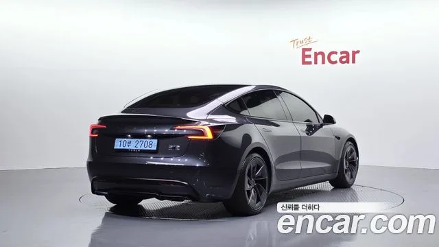 2024 Tesla Model 3