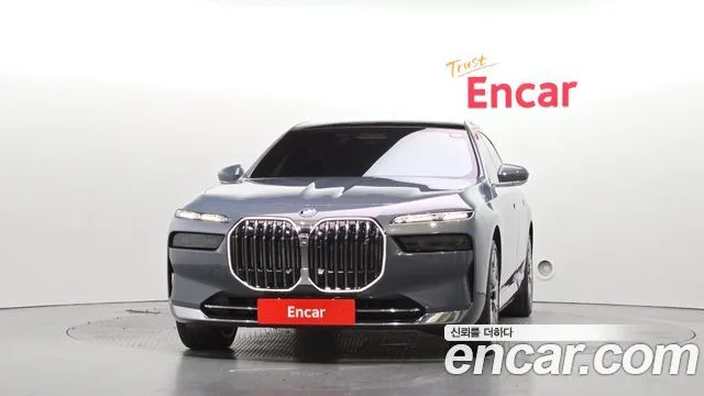 2023 BMW i7, foto 3