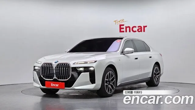 2024 BMW i7