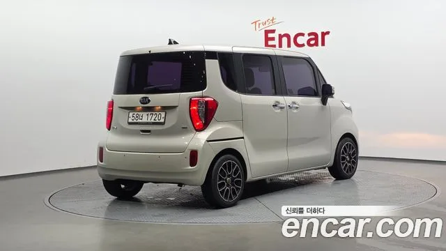 2016 Kia Ray, foto 2