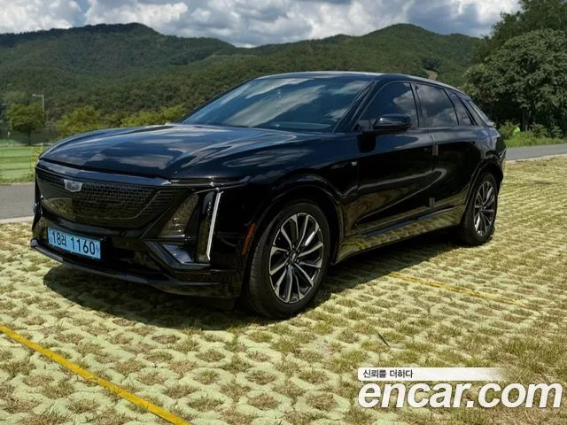 2024 Cadillac Lyriq