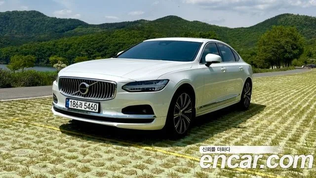 2024 Volvo S90