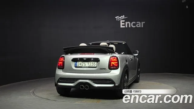 2023 Mini Cooper Convertible, foto 3