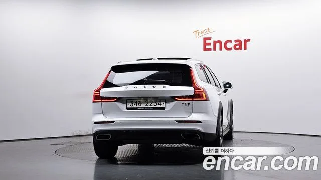 2019 Volvo V60, foto 3