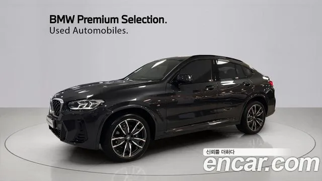 2025 BMW X4