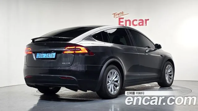 2020 Tesla Model X, foto 2