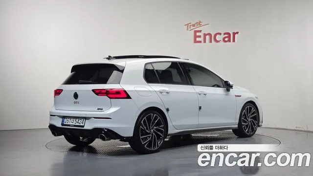 2024 Volkswagen Golf