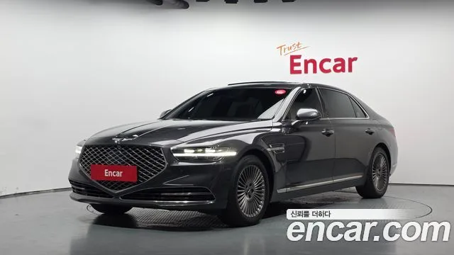 2021 Genesis G90